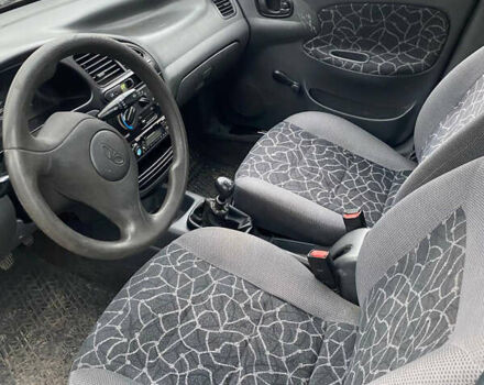 Бежевый Дэу Сенс, объемом двигателя 0 л и пробегом 76 тыс. км за 2050 $, фото 2 на Automoto.ua