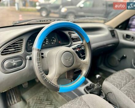 Бежевый Дэу Сенс, объемом двигателя 1.3 л и пробегом 165 тыс. км за 2200 $, фото 23 на Automoto.ua