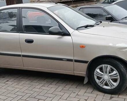 Бежевый Дэу Сенс, объемом двигателя 1.3 л и пробегом 170 тыс. км за 1750 $, фото 1 на Automoto.ua