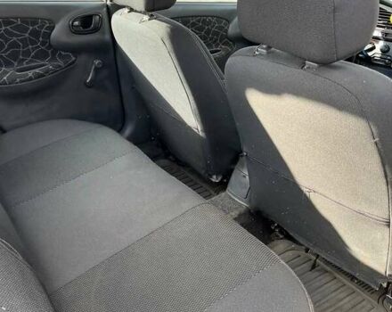 Бежевий Деу Сенс, об'ємом двигуна 1.3 л та пробігом 220 тис. км за 1900 $, фото 4 на Automoto.ua