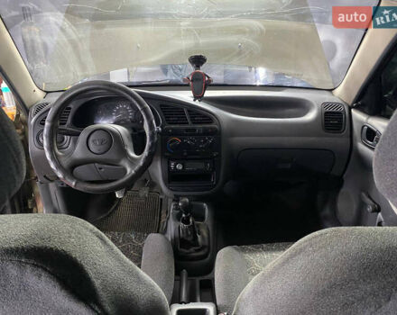 Бежевий Деу Сенс, об'ємом двигуна 1.3 л та пробігом 181 тис. км за 1100 $, фото 14 на Automoto.ua