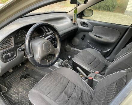 Бежевый Дэу Сенс, объемом двигателя 1.5 л и пробегом 300 тыс. км за 1700 $, фото 16 на Automoto.ua