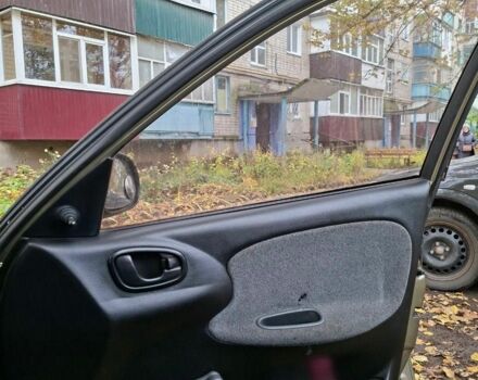 Деу Сенс 2005 у Лозовой на Automoto.ua Бежевий Деу Сенс, об'ємом двигуна 1.5 л та пробігом 3 тис. км за 1800 $, фото 16 на Automoto.ua