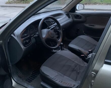 Бежевый Дэу Сенс, объемом двигателя 1.3 л и пробегом 155 тыс. км за 950 $, фото 3 на Automoto.ua