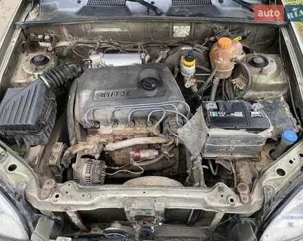 Бежевий Деу Сенс, об'ємом двигуна 1.3 л та пробігом 230 тис. км за 1300 $, фото 12 на Automoto.ua