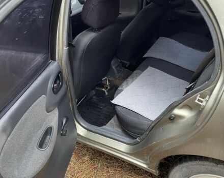 Бежевий Деу Сенс, об'ємом двигуна 1.5 л та пробігом 183 тис. км за 2000 $, фото 10 на Automoto.ua