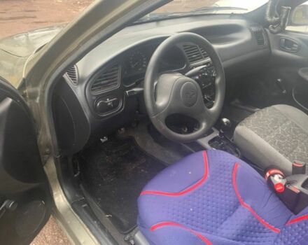 Бежевый Дэу Сенс, объемом двигателя 1.4 л и пробегом 130 тыс. км за 1800 $, фото 4 на Automoto.ua