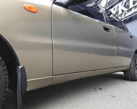 Бежевый Дэу Сенс, объемом двигателя 1.5 л и пробегом 250 тыс. км за 2500 $, фото 3 на Automoto.ua