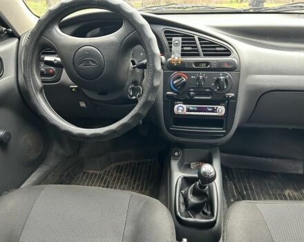 Бежевий Деу Сенс, об'ємом двигуна 1.5 л та пробігом 167 тис. км за 2500 $, фото 6 на Automoto.ua