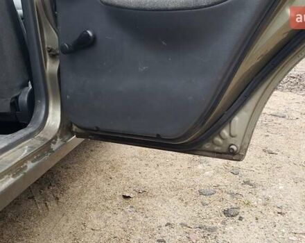 Бежевый Дэу Сенс, объемом двигателя 1.3 л и пробегом 158 тыс. км за 2600 $, фото 8 на Automoto.ua