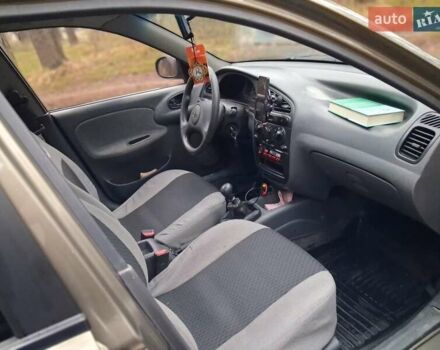 Бежевый Дэу Сенс, объемом двигателя 1.3 л и пробегом 194 тыс. км за 1500 $, фото 6 на Automoto.ua