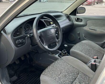 Бежевый Дэу Сенс, объемом двигателя 1.5 л и пробегом 236 тыс. км за 1600 $, фото 1 на Automoto.ua