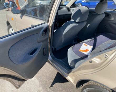 Бежевий Деу Сенс, об'ємом двигуна 1.4 л та пробігом 73 тис. км за 2000 $, фото 8 на Automoto.ua