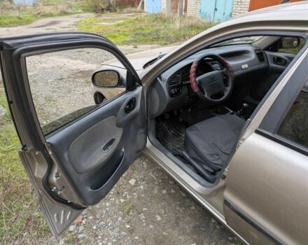 Бежевый Дэу Сенс, объемом двигателя 1.6 л и пробегом 162 тыс. км за 2700 $, фото 7 на Automoto.ua