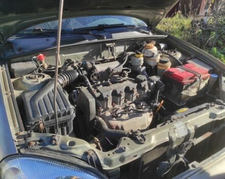 Бежевий Деу Сенс, об'ємом двигуна 1.5 л та пробігом 325 тис. км за 1500 $, фото 9 на Automoto.ua