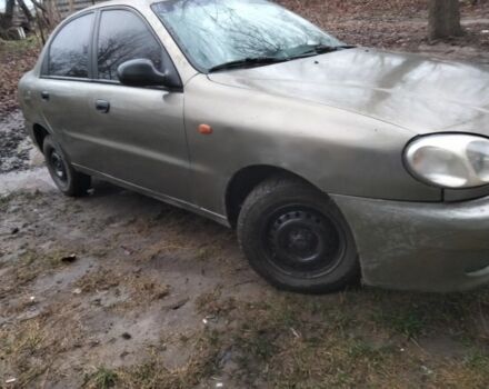 Бежевый Дэу Сенс, объемом двигателя 1.4 л и пробегом 250 тыс. км за 1250 $, фото 3 на Automoto.ua