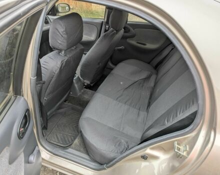 Бежевый Дэу Сенс, объемом двигателя 1.6 л и пробегом 162 тыс. км за 2700 $, фото 6 на Automoto.ua