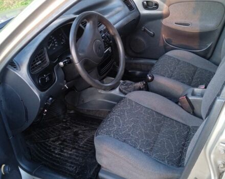 Бежевый Дэу Сенс, объемом двигателя 1.5 л и пробегом 111 тыс. км за 1450 $, фото 7 на Automoto.ua