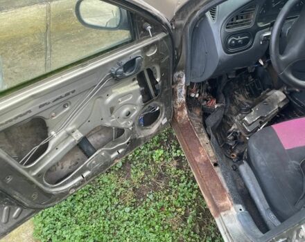 Бежевий Деу Сенс, об'ємом двигуна 1.4 л та пробігом 226 тис. км за 800 $, фото 6 на Automoto.ua