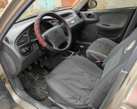 Бежевый Дэу Сенс, объемом двигателя 1.6 л и пробегом 162 тыс. км за 2700 $, фото 8 на Automoto.ua