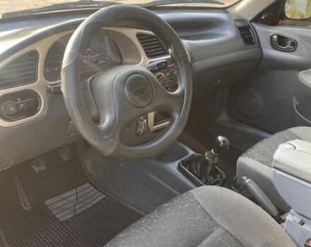 Бежевый Дэу Сенс, объемом двигателя 1.5 л и пробегом 221 тыс. км за 1799 $, фото 4 на Automoto.ua