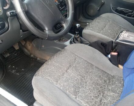 Бежевый Дэу Сенс, объемом двигателя 1.5 л и пробегом 173 тыс. км за 1700 $, фото 3 на Automoto.ua