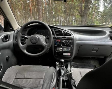 Бежевый Дэу Сенс, объемом двигателя 1.4 л и пробегом 163 тыс. км за 1784 $, фото 3 на Automoto.ua