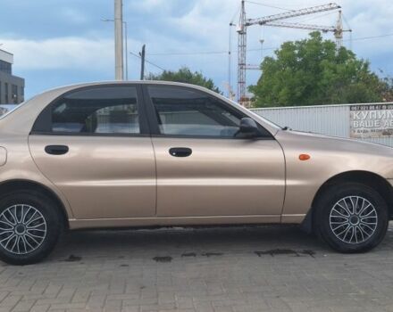 Бежевый Дэу Сенс, объемом двигателя 1.5 л и пробегом 197 тыс. км за 2100 $, фото 2 на Automoto.ua