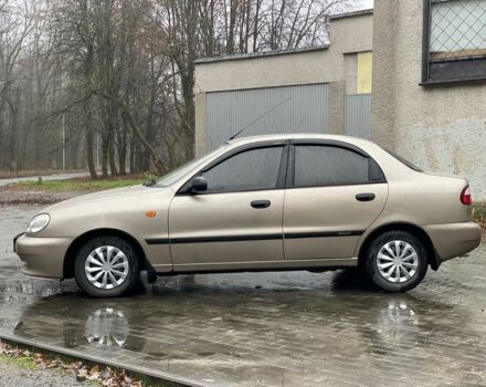 Бежевый Дэу Сенс, объемом двигателя 1.5 л и пробегом 165 тыс. км за 2850 $, фото 2 на Automoto.ua