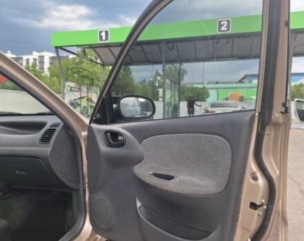 Бежевый Дэу Сенс, объемом двигателя 1.5 л и пробегом 197 тыс. км за 2100 $, фото 13 на Automoto.ua