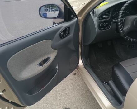 Бежевый Дэу Сенс, объемом двигателя 1.5 л и пробегом 144 тыс. км за 3300 $, фото 5 на Automoto.ua