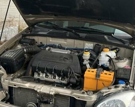 Бежевий Деу Сенс, об'ємом двигуна 1.4 л та пробігом 98 тис. км за 2400 $, фото 6 на Automoto.ua