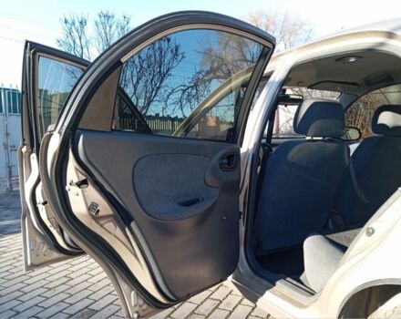 Бежевий Деу Сенс, об'ємом двигуна 1.4 л та пробігом 225 тис. км за 2800 $, фото 12 на Automoto.ua