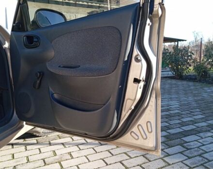 Бежевий Деу Сенс, об'ємом двигуна 1.4 л та пробігом 225 тис. км за 2800 $, фото 8 на Automoto.ua