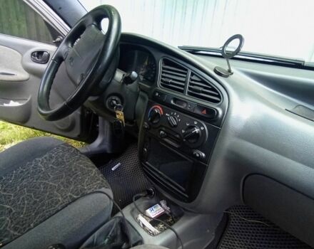 Бежевый Дэу Сенс, объемом двигателя 1.6 л и пробегом 286 тыс. км за 2600 $, фото 2 на Automoto.ua