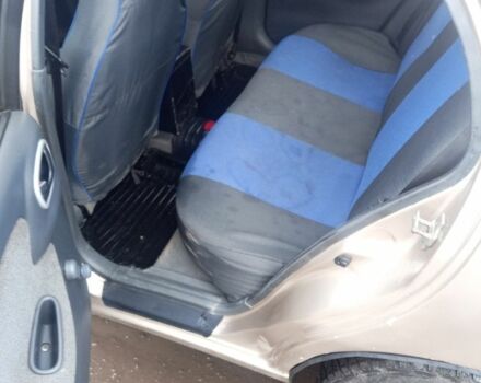 Бежевый Дэу Сенс, объемом двигателя 1.5 л и пробегом 173 тыс. км за 1700 $, фото 6 на Automoto.ua