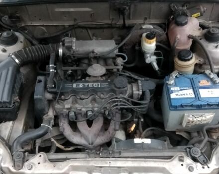 Бежевый Дэу Сенс, объемом двигателя 0 л и пробегом 350 тыс. км за 999 $, фото 6 на Automoto.ua