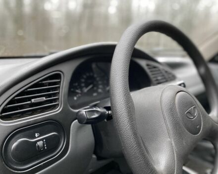 Бежевый Дэу Сенс, объемом двигателя 1.5 л и пробегом 165 тыс. км за 2850 $, фото 16 на Automoto.ua