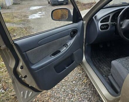 Бежевий Деу Сенс, об'ємом двигуна 1.3 л та пробігом 111 тис. км за 2250 $, фото 9 на Automoto.ua