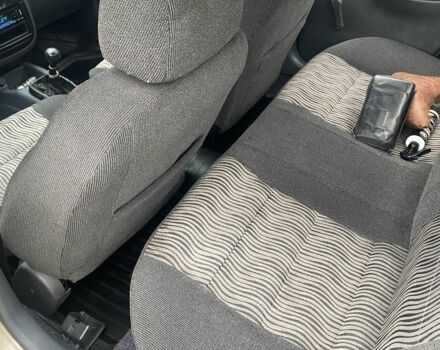 Бежевий Деу Сенс, об'ємом двигуна 1.5 л та пробігом 274 тис. км за 3000 $, фото 6 на Automoto.ua