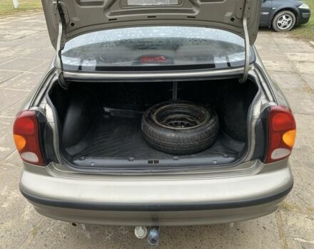 Бежевий Деу Сенс, об'ємом двигуна 1.3 л та пробігом 180 тис. км за 2200 $, фото 12 на Automoto.ua