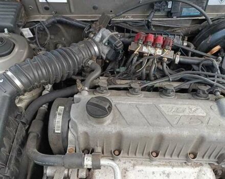 Бежевый Дэу Сенс, объемом двигателя 1.5 л и пробегом 207 тыс. км за 2700 $, фото 9 на Automoto.ua