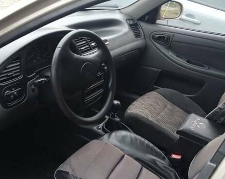 Бежевый Дэу Сенс, объемом двигателя 1.5 л и пробегом 128 тыс. км за 2990 $, фото 4 на Automoto.ua