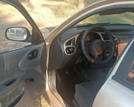 Бежевый Дэу Сенс, объемом двигателя 1.3 л и пробегом 175 тыс. км за 1350 $, фото 1 на Automoto.ua