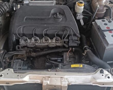 Бежевый Дэу Сенс, объемом двигателя 1.3 л и пробегом 175 тыс. км за 1350 $, фото 3 на Automoto.ua