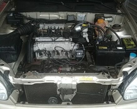 Бежевый Дэу Сенс, объемом двигателя 1.3 л и пробегом 105 тыс. км за 3400 $, фото 4 на Automoto.ua