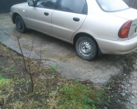 Бежевый Дэу Сенс, объемом двигателя 1.3 л и пробегом 105 тыс. км за 3400 $, фото 1 на Automoto.ua