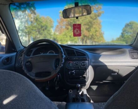 Бежевый Дэу Сенс, объемом двигателя 1.3 л и пробегом 210 тыс. км за 1300 $, фото 7 на Automoto.ua