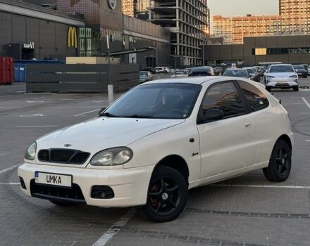 Бежевый Дэу Сенс, объемом двигателя 1.6 л и пробегом 325 тыс. км за 2100 $, фото 1 на Automoto.ua