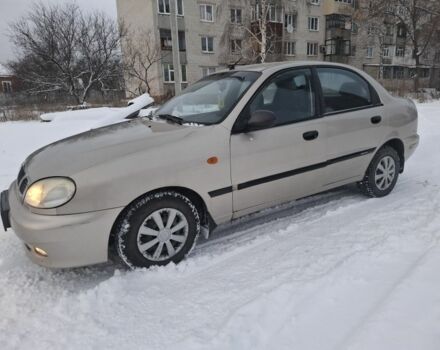 Бежевый Дэу Сенс, объемом двигателя 1 л и пробегом 180 тыс. км за 2500 $, фото 1 на Automoto.ua